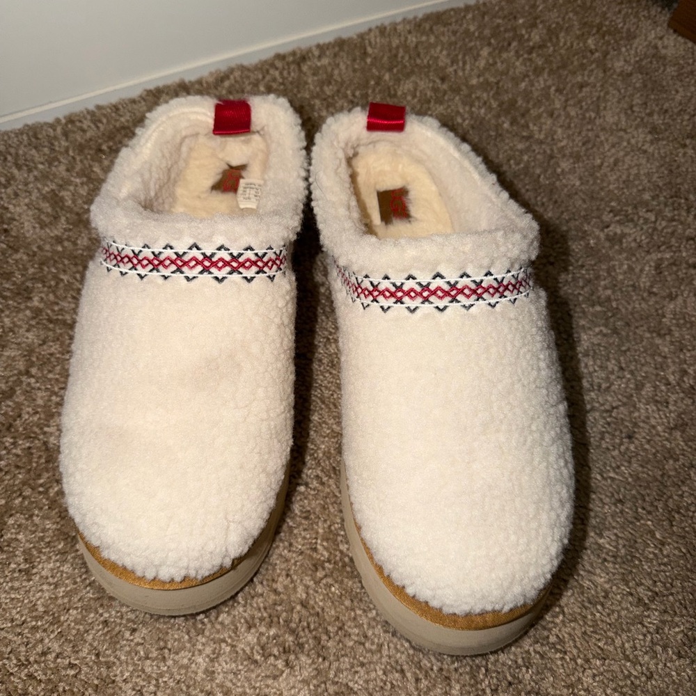 UGG White and Red Mules
